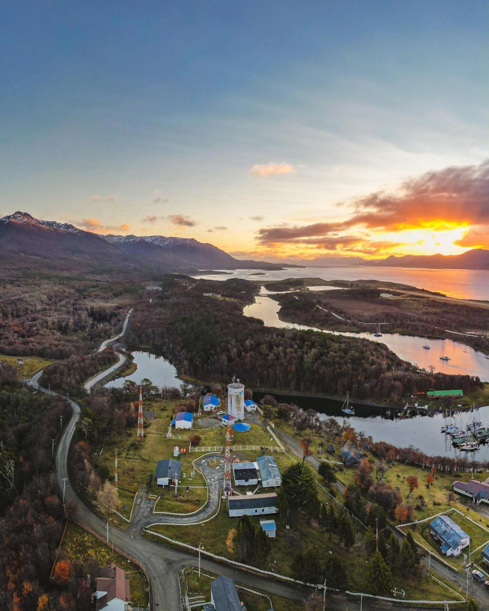 Hotel Fiofio Spa Puerto Williams Exteriér fotografie