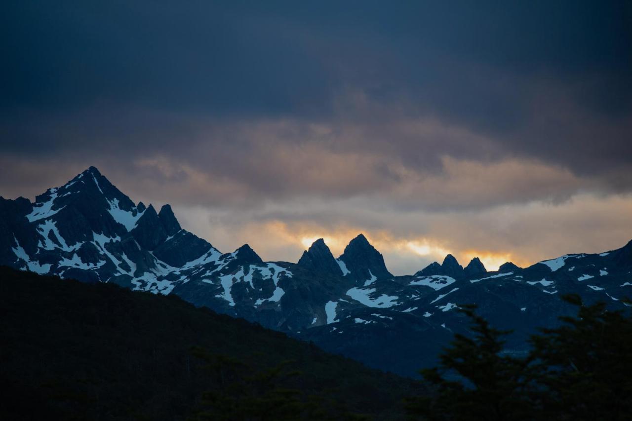 Hotel Fiofio Spa Puerto Williams Exteriér fotografie